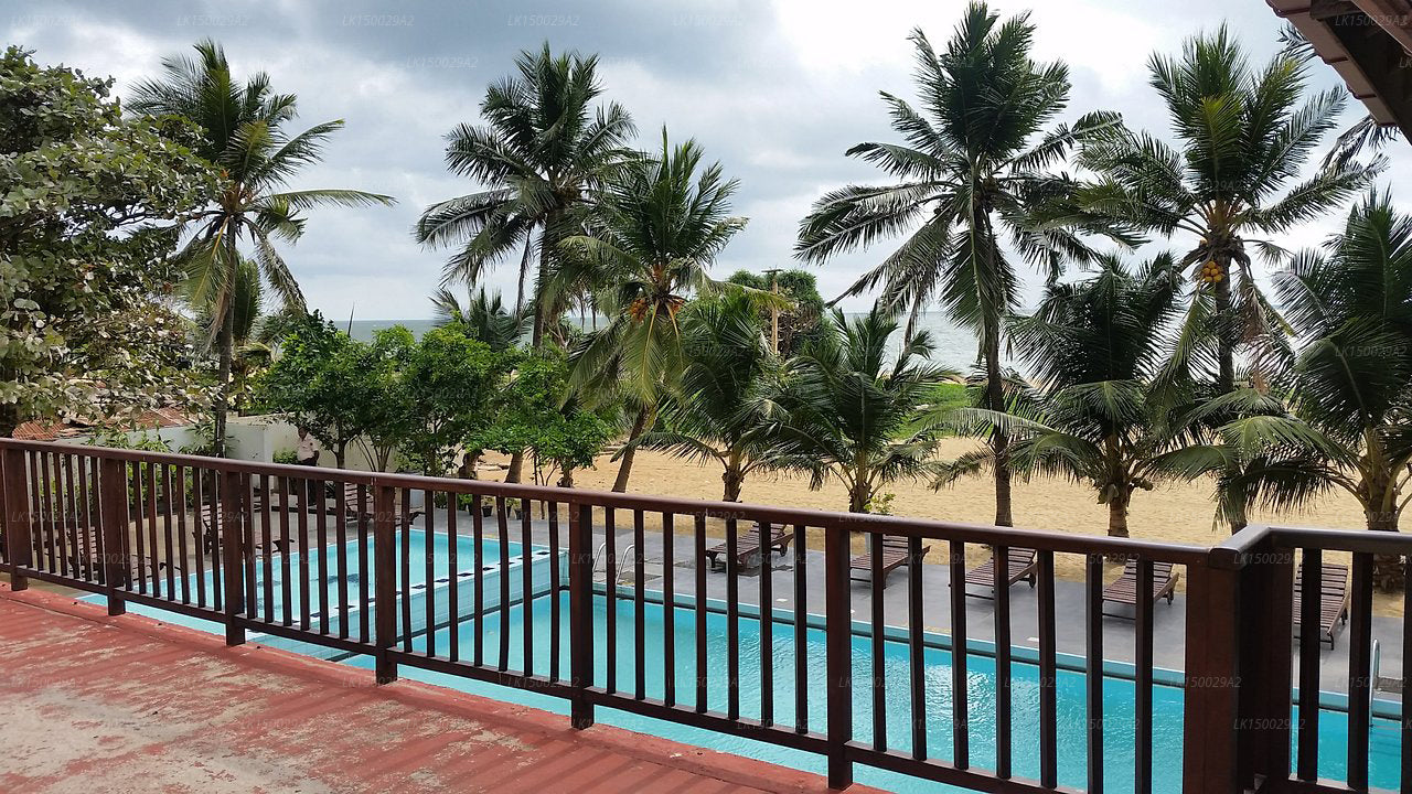 Catamaran Beach Hotel, Negombo