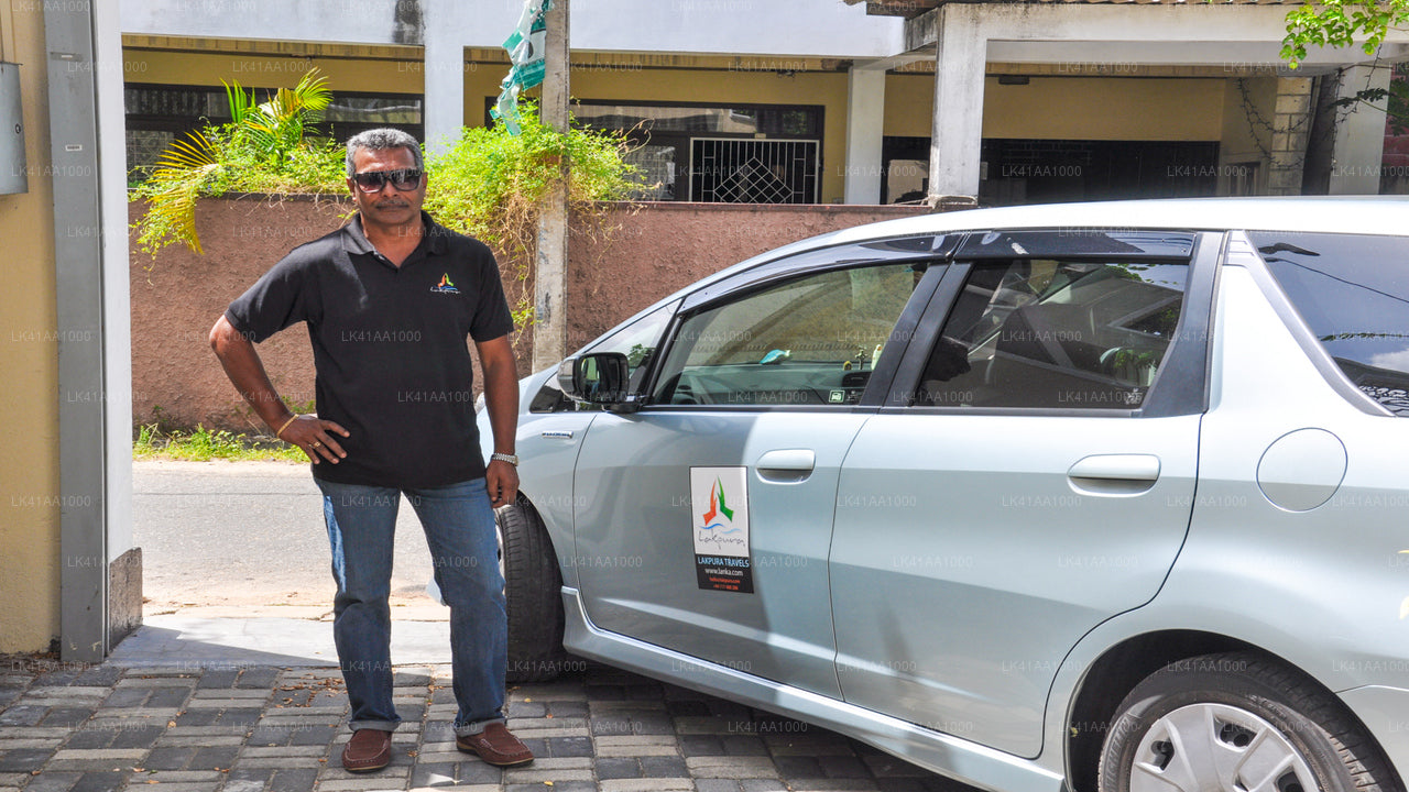 Belihuloya City to Colombo Airport (CMB) Private Transfer