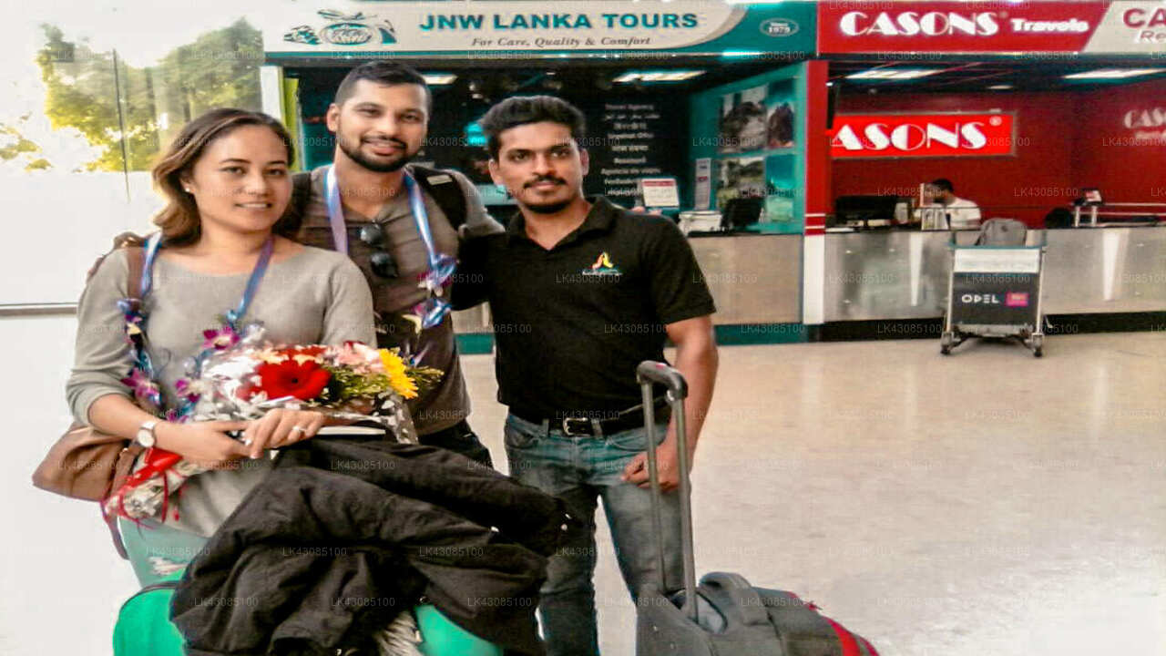 Transfer between Colombo Airport (CMB) and Jayasinghe Holiday Resort, Kataragama