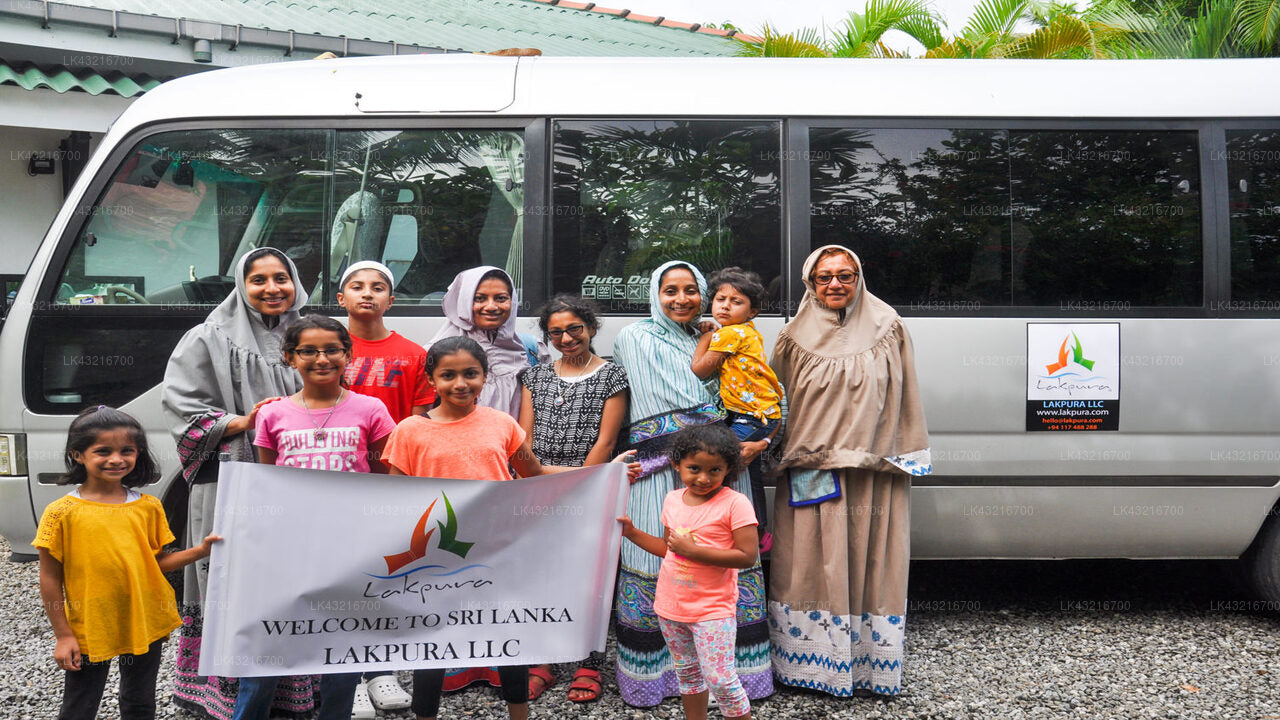 Transfer between Colombo Airport (CMB) and Sigiriya Jungles, Sigiriya