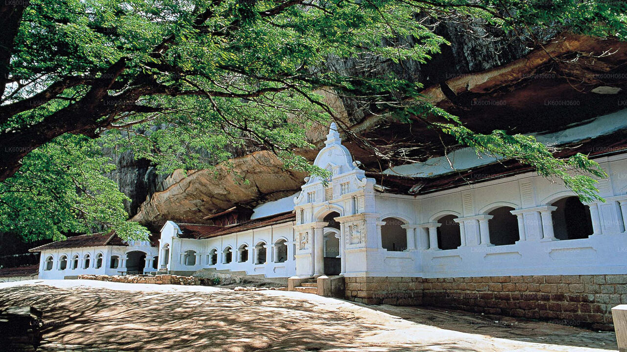 Sigiriya and Dambulla from Colombo