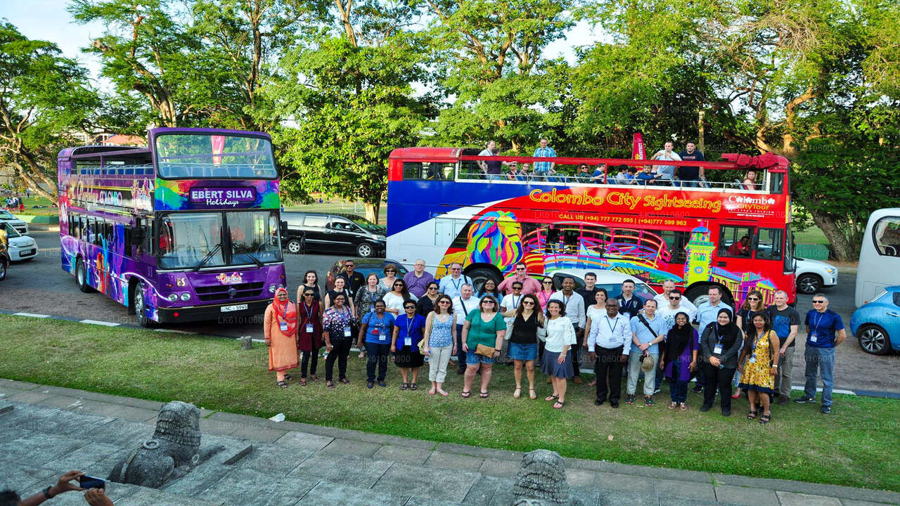 Colombo City Tour on Mini Bus