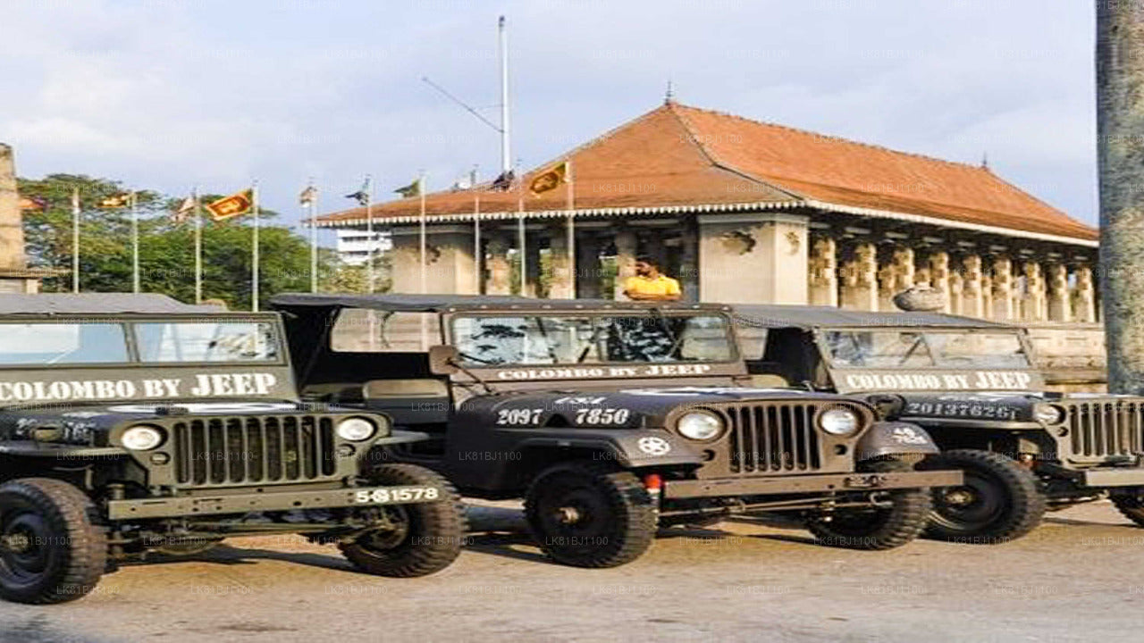 Colombo City Tour by Vietnam War Jeep from Colombo Seaport