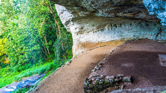 Explore Belilena Cave from Kitulgala